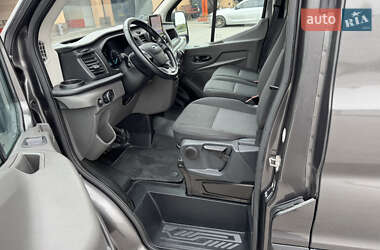 Грузовой фургон Ford Transit 2022 в 