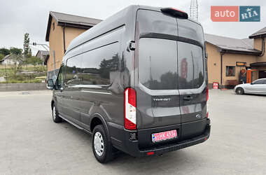 Грузовой фургон Ford Transit 2022 в 