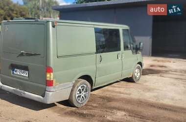 Грузопассажирский фургон Ford Transit 2005 в 