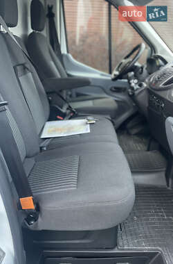 Вантажний фургон Ford Transit 2019 в 
