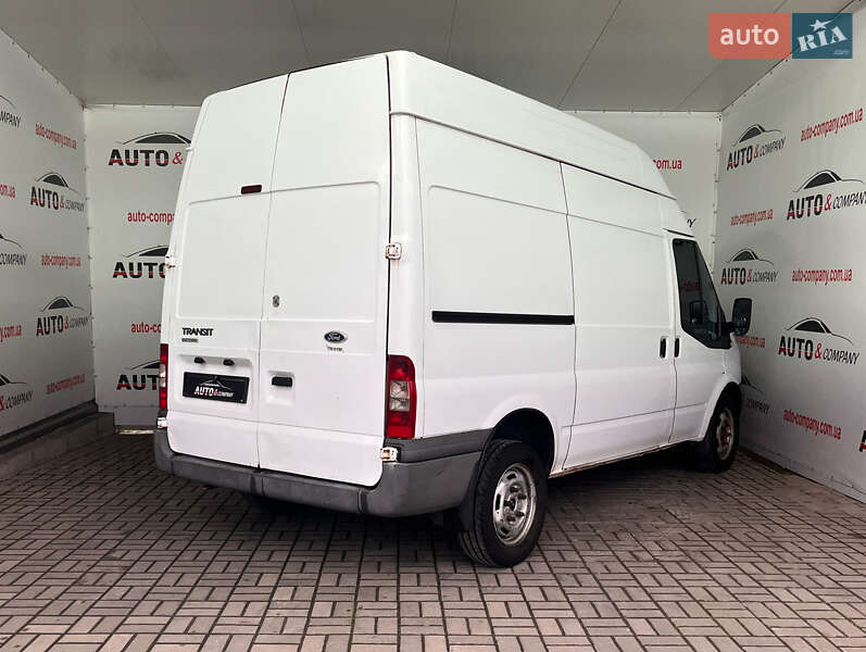 Вантажний фургон Ford Transit 2012 в Львові