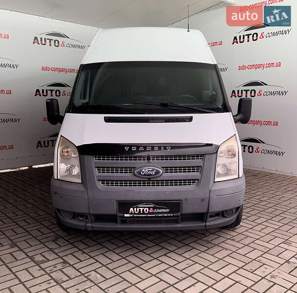 Вантажний фургон Ford Transit 2012 в Львові