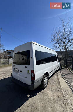 Мікроавтобус Ford Transit 2013 в 