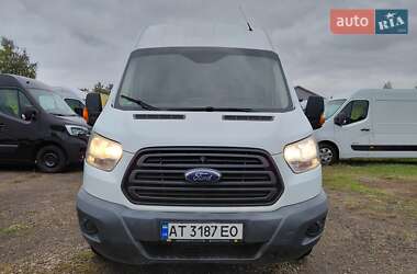 Вантажний фургон Ford Transit 2016 в 