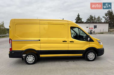 Вантажний фургон Ford Transit 2021 в 