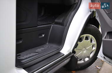 Вантажний фургон Ford Transit 2020 в 