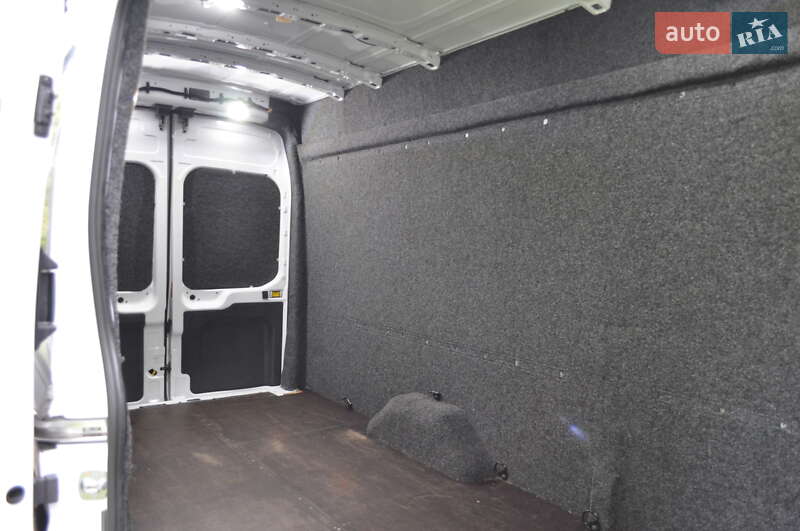Грузовой фургон Ford Transit 2020 в Киеве фото 95 Грузовой фургон Ford Transit 2020 в Киеве
