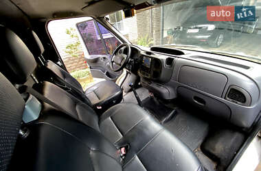 Вантажний фургон Ford Transit 2005 в 