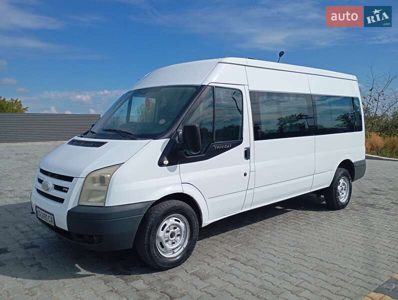 Вантажний фургон Ford Transit 2007 в Миколаєві