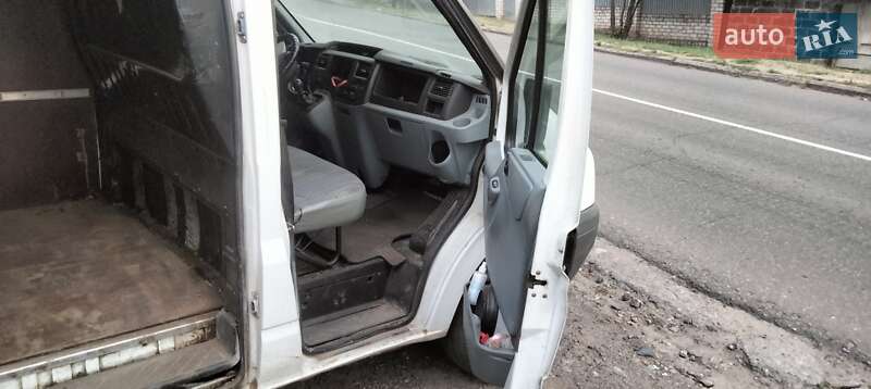 Вантажний фургон Ford Transit 2008 в Слов'янську