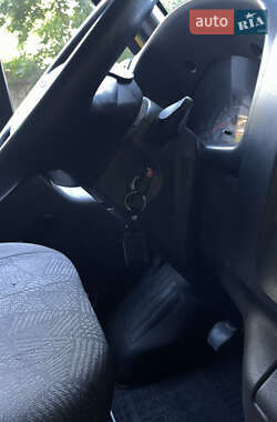 Мікроавтобус вантажний (до 3,5т) Ford Transit 2005 в 