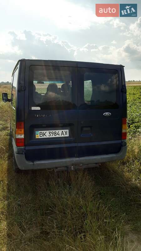 Грузопассажирский фургон Ford Transit 2003 в Сосновом
