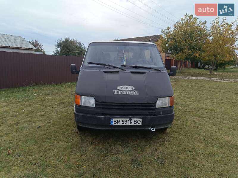 Вантажопасажирський фургон Ford Transit 1986 в Ромнах