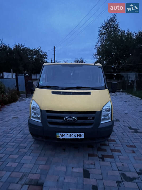 Другие автобусы Ford Transit 2008 в Коростене фото 2 Другие автобусы Ford Transit 2008 в Коростене