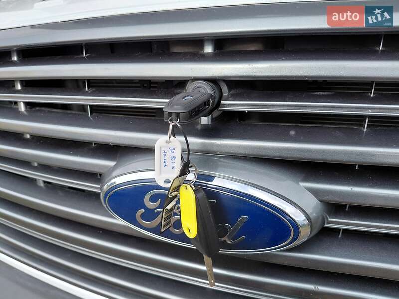 Вантажний фургон Ford Transit 2019 в Івано-Франківську