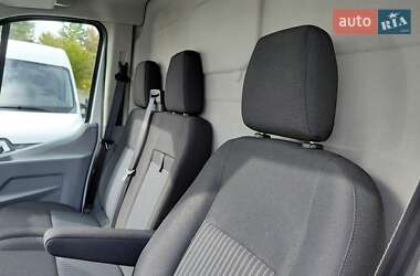 Грузовой фургон Ford Transit 2019 в 