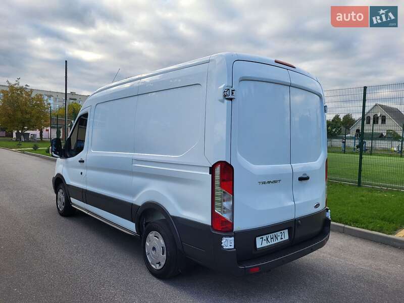 Грузовой фургон Ford Transit 2017 в Виннице