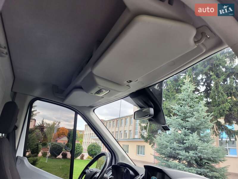 Грузовой фургон Ford Transit 2017 в Виннице