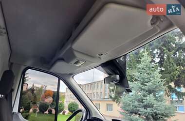 Вантажний фургон Ford Transit 2017 в 