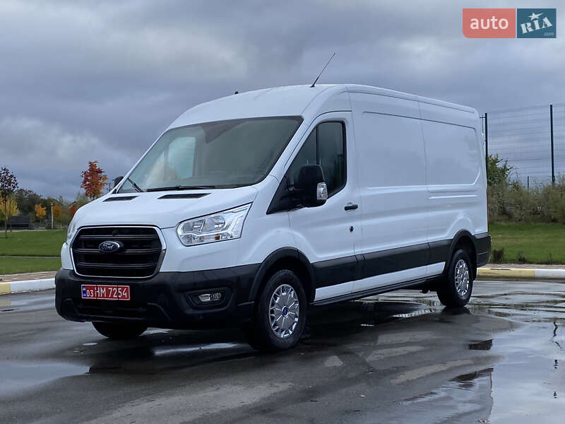 Ford Transit 2021