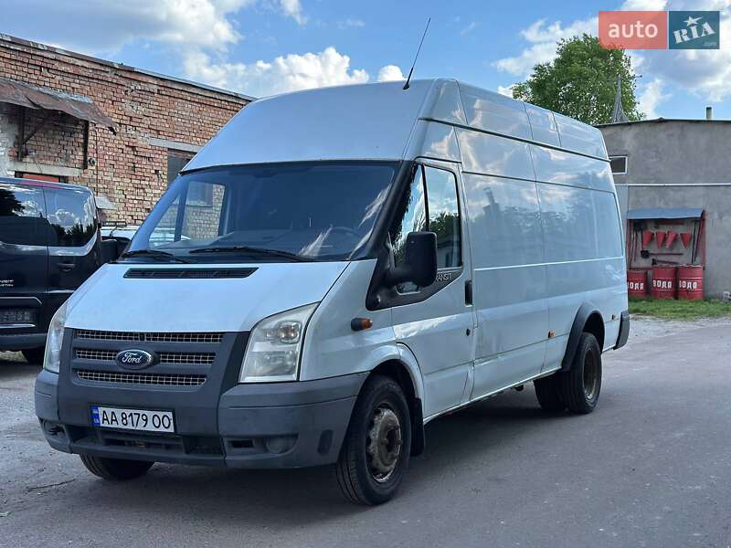 Грузовой фургон Ford Transit 2013 в Киеве