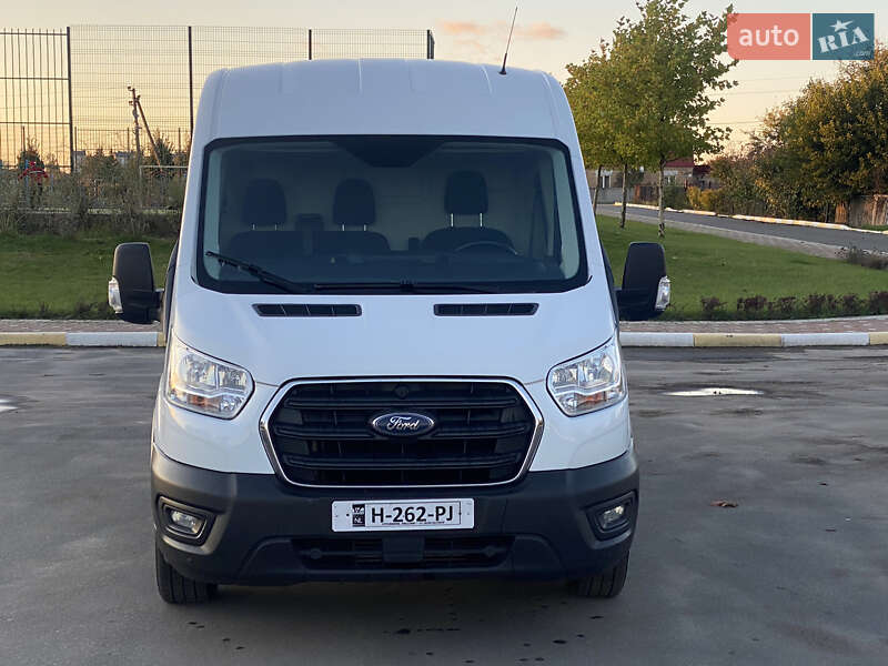 Вантажний фургон Ford Transit 2020 в Ірпені