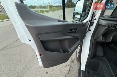 Грузовой фургон Ford Transit 2021 в 