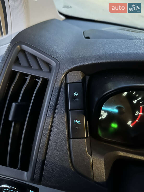 Грузовой фургон Ford Transit 2018 в Ковеле