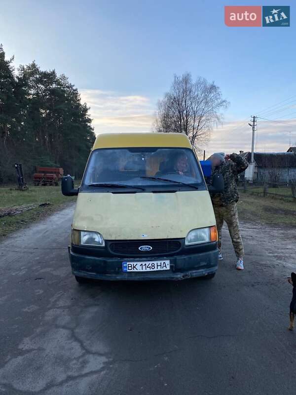 Грузопассажирский фургон Ford Transit 1996 в Киеве фото 6 Грузопассажирский фургон Ford Transit 1996 в Киеве