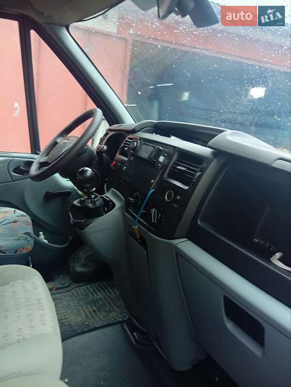 Микроавтобус Ford Transit 2006 в Дрогобыче