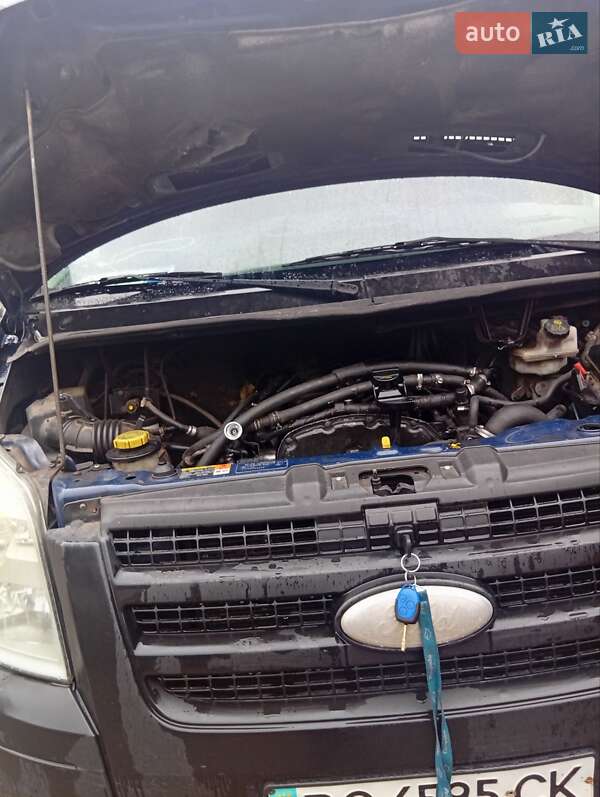 Микроавтобус Ford Transit 2006 в Дрогобыче