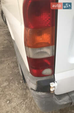 Вантажний фургон Ford Transit 2003 в 