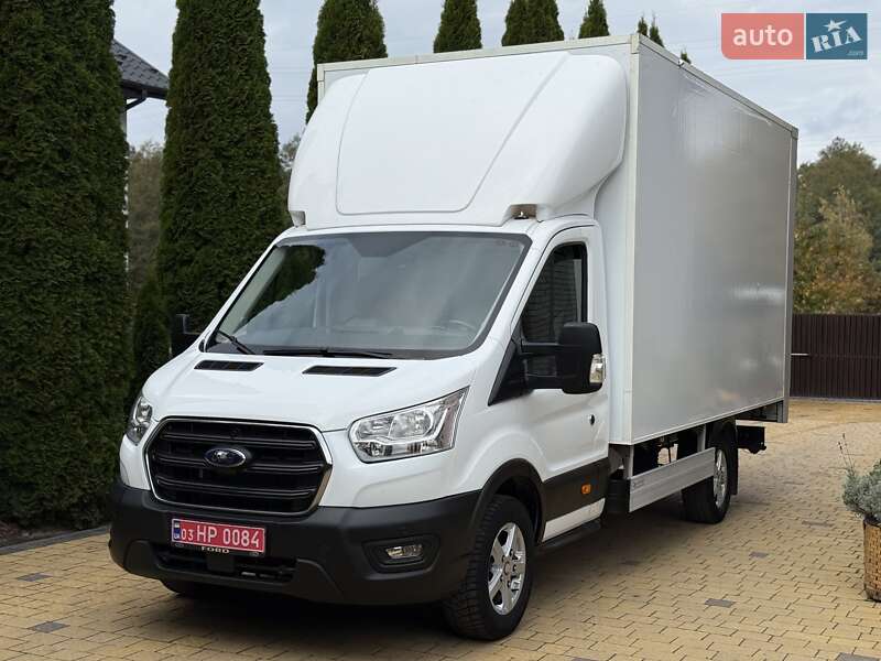 Вантажний фургон Ford Transit 2021 в Радивиліві