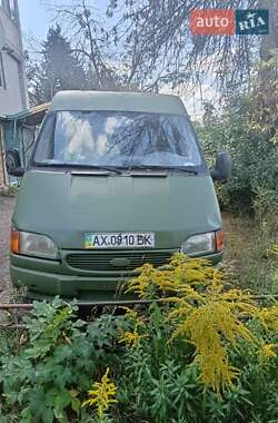 Вантажний фургон Ford Transit 1994 в Чугуєві