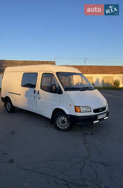 Грузовой фургон Ford Transit 1999 в Косове