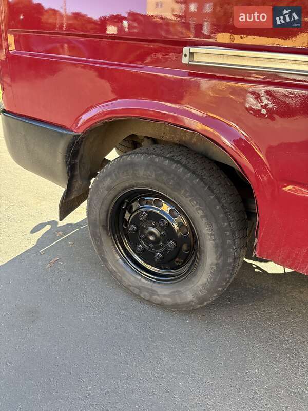 Грузопассажирский фургон Ford Transit 1998 в Одессе фото 4 Грузопассажирский фургон Ford Transit 1998 в Одессе