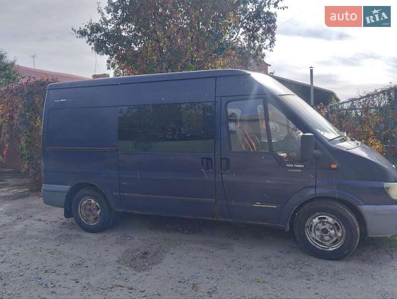 Грузовой фургон Ford Transit 2005 в Никополе