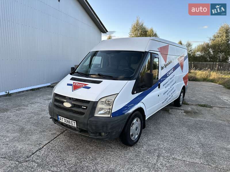 Вантажний фургон Ford Transit 2006 в Калуші