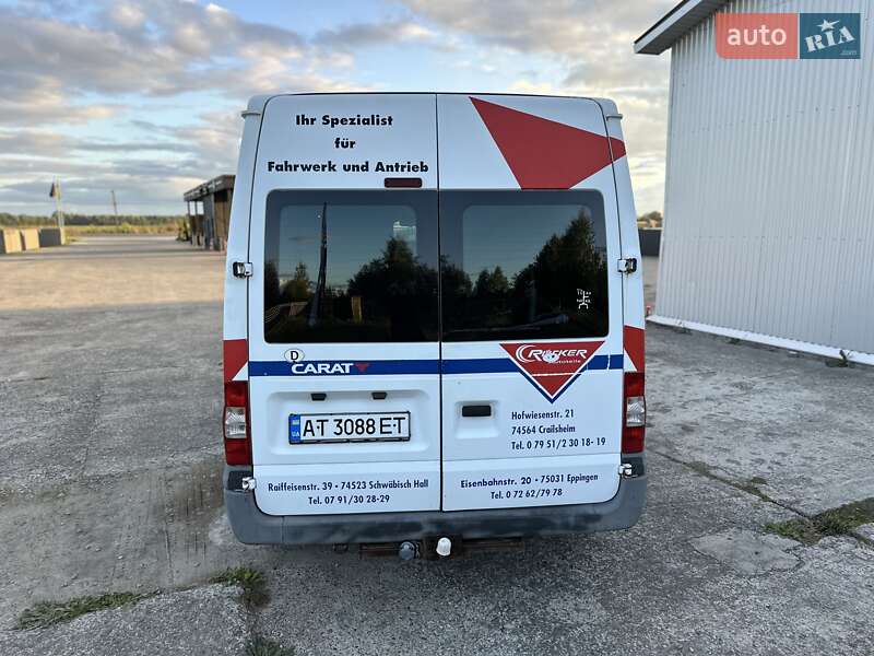 Вантажний фургон Ford Transit 2006 в Калуші