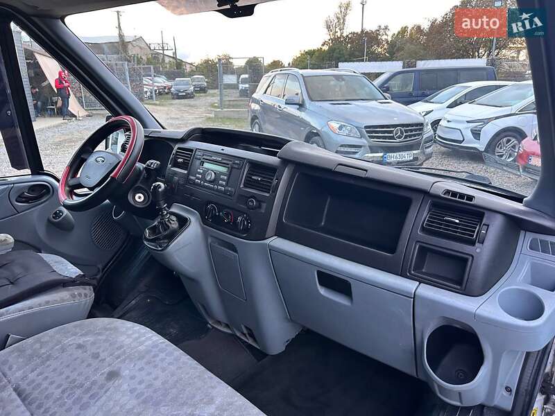 Грузовой фургон Ford Transit 2011 в Одессе