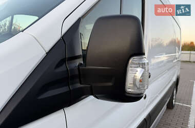 Грузовой фургон Ford Transit 2021 в 