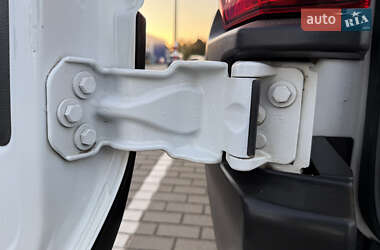 Грузовой фургон Ford Transit 2021 в 