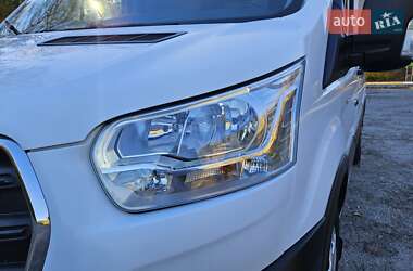 Вантажний фургон Ford Transit 2021 в 
