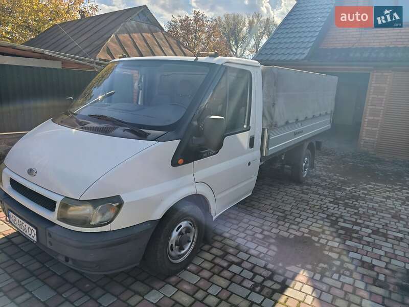 Ford Transit 2004