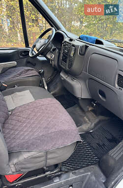 Грузовой фургон Ford Transit 2005 в  фото 10 Грузовой фургон Ford Transit 2005 в