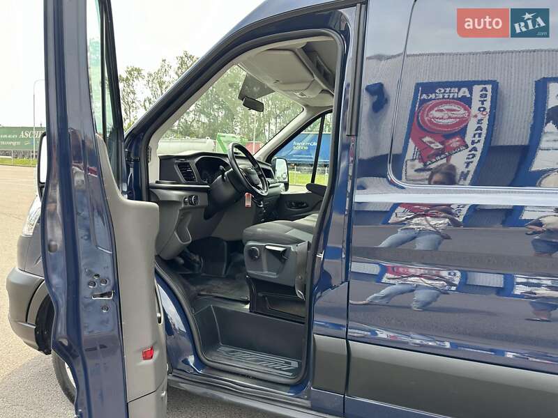 Грузовой фургон Ford Transit 2019 в Ковеле