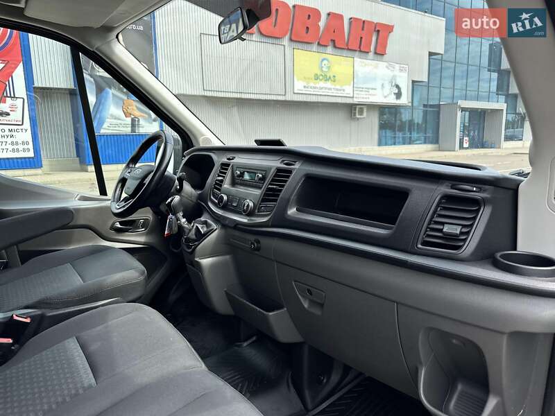 Грузовой фургон Ford Transit 2019 в Ковеле