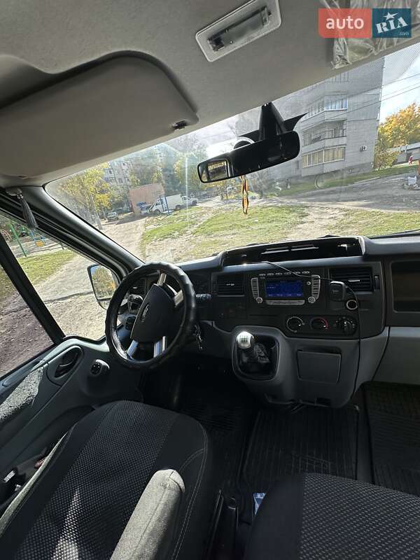 Вантажний фургон Ford Transit 2012 в Кам'янському