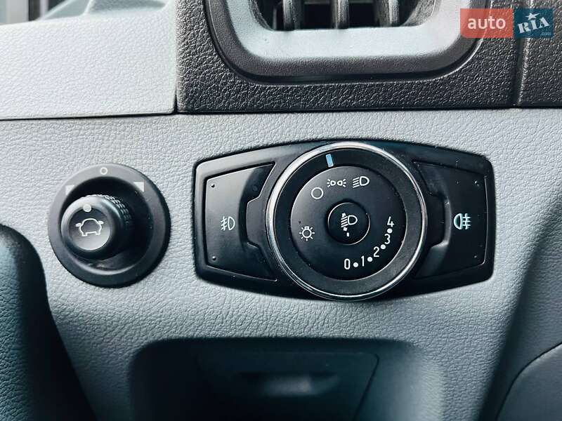 Борт Ford Transit 2015 в Кам'янському