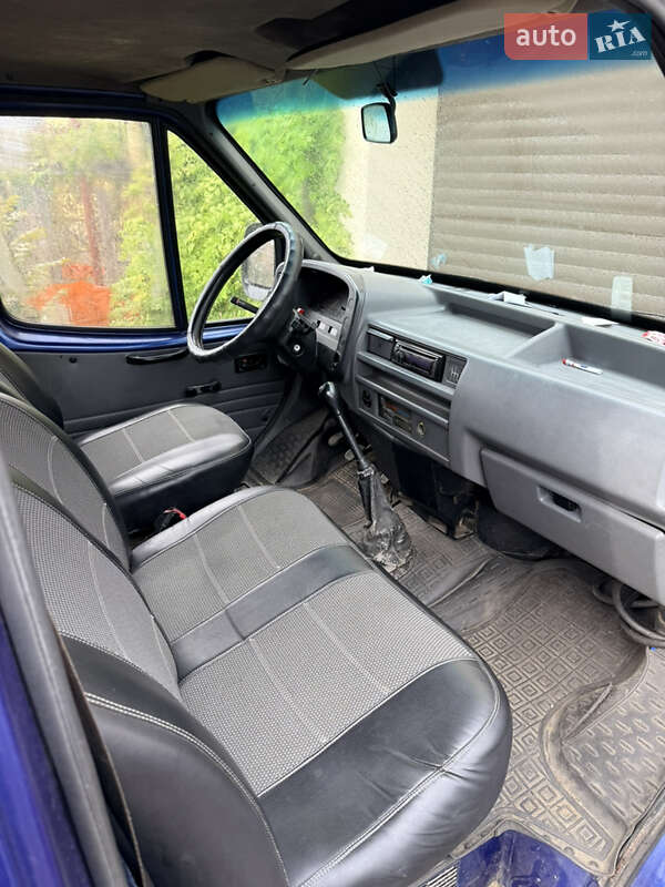Микроавтобус грузовой (до 3,5т) Ford Transit 1988 в Одессе